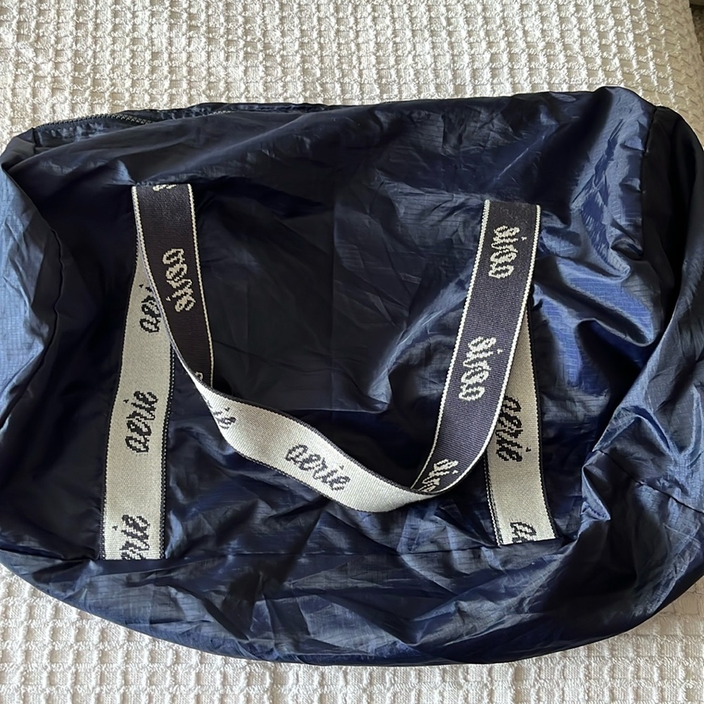 Aerie duffle bag